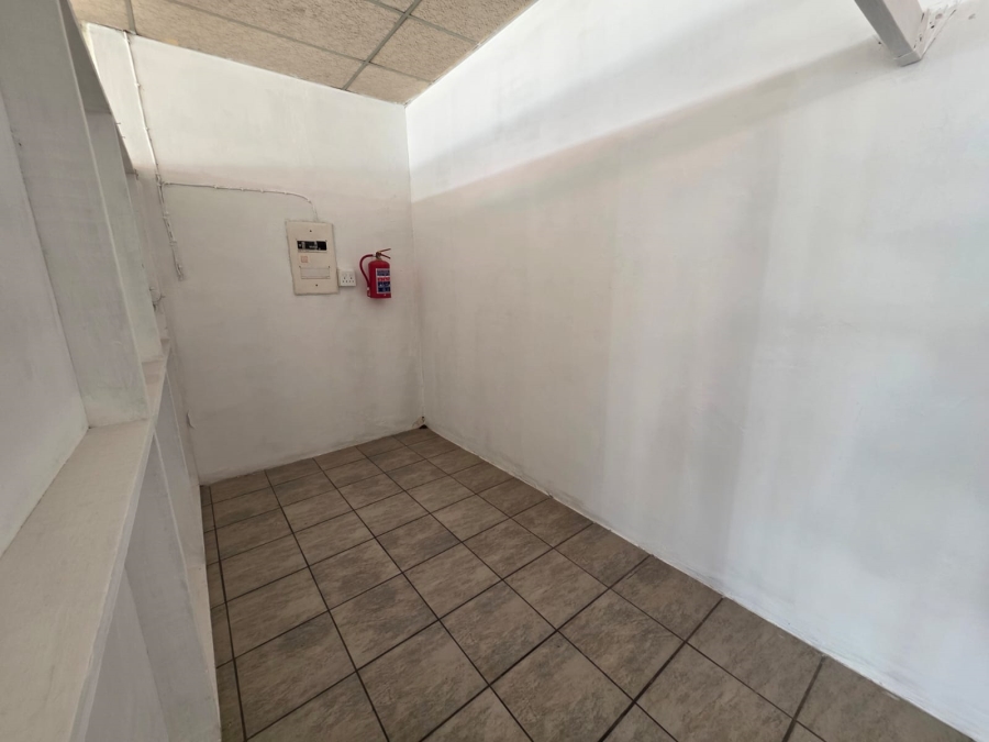 To Let Commercial Property for Rent in Vaalpark Free State